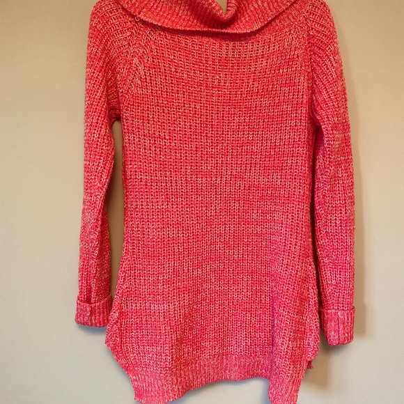 Sweater - Picture 4 of 4